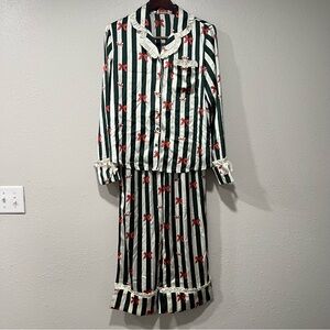 Ivy City Co Striped Satin Pajama Set Pink Bows Ruffle Women’s Size Medium Button